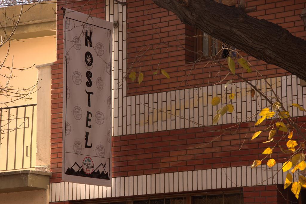 Hostel Parque Central Mendoza Kültér fotó